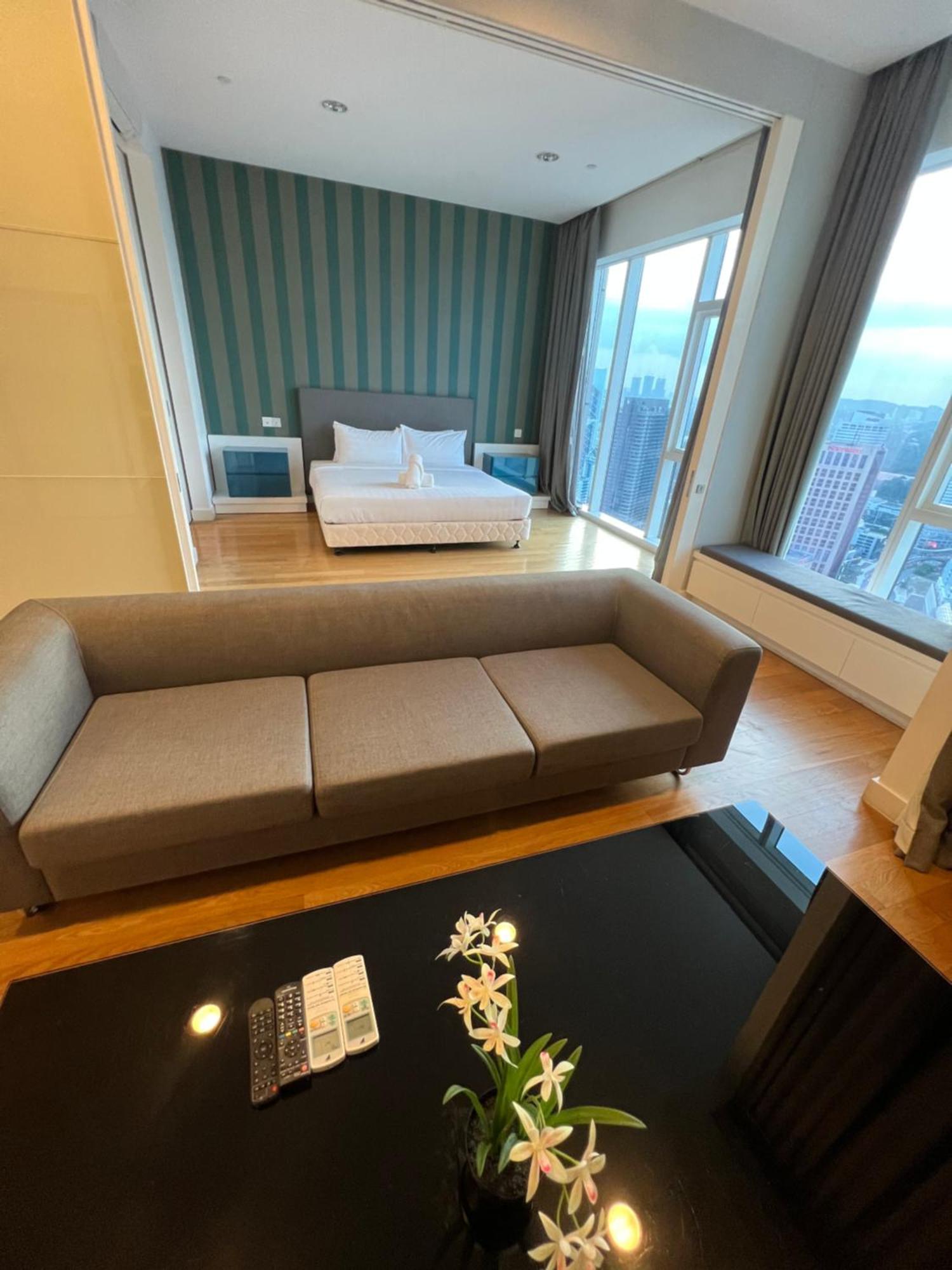 Platinum Suites Klcc Top 51 Kuala Lumpur Extérieur photo